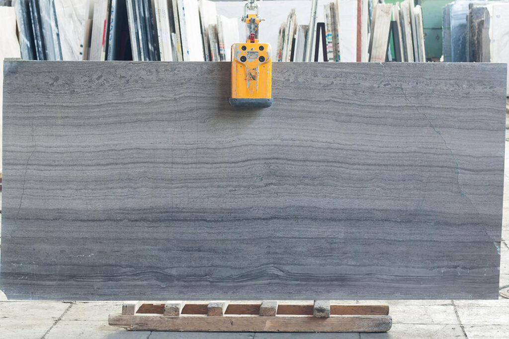 Мрамор Wood Blue — слэб мрамора, Италия (Каррара)